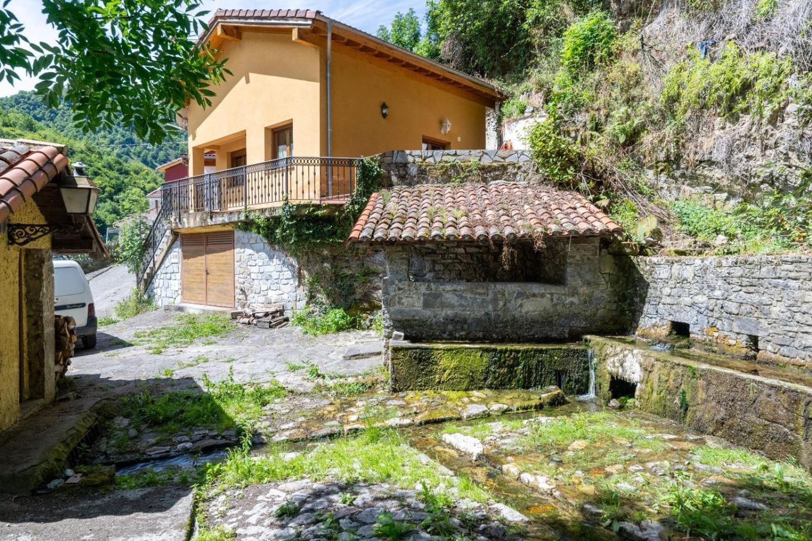 Casa En Campo De *