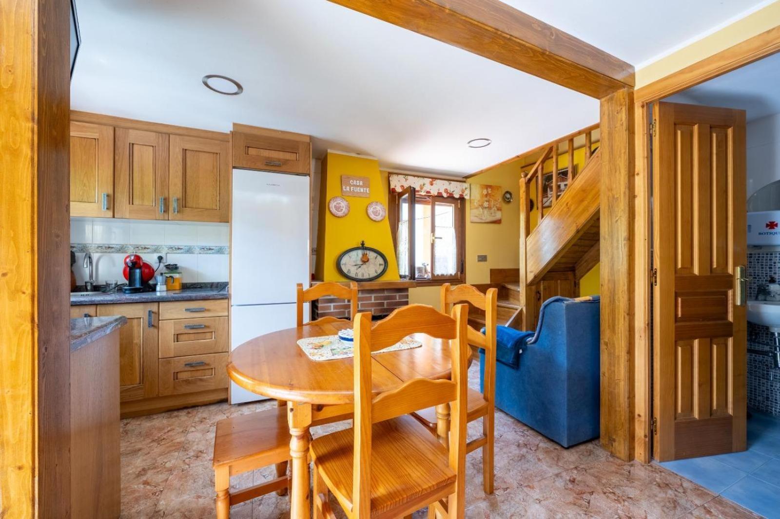 Casa En Campo De Caso